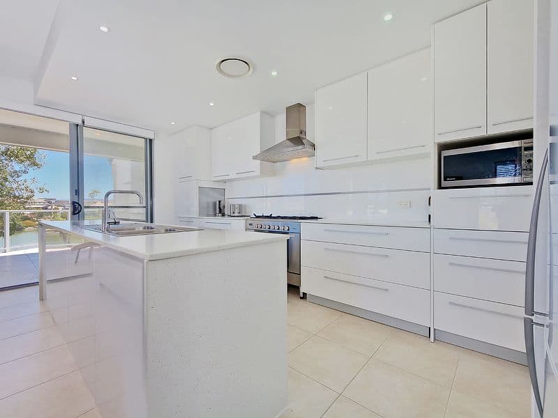 7 Saleya Drive, VARSITY LAKES QLD 4227, Varsity Lakes - Thumbnail 5