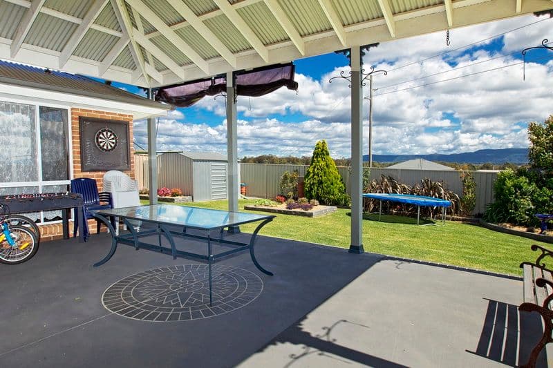 32 Warrigal Street, WORRIGEE NSW 2540, Worrigee - Thumbnail 2