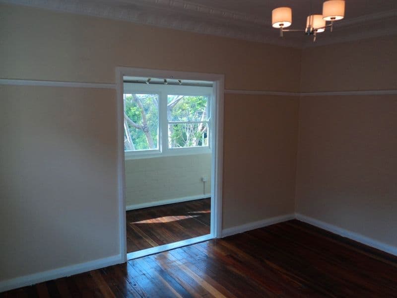 218 Gladstone Avenue, MOUNT SAINT THOMAS NSW 2500, Mount Saint Thomas - Thumbnail 7