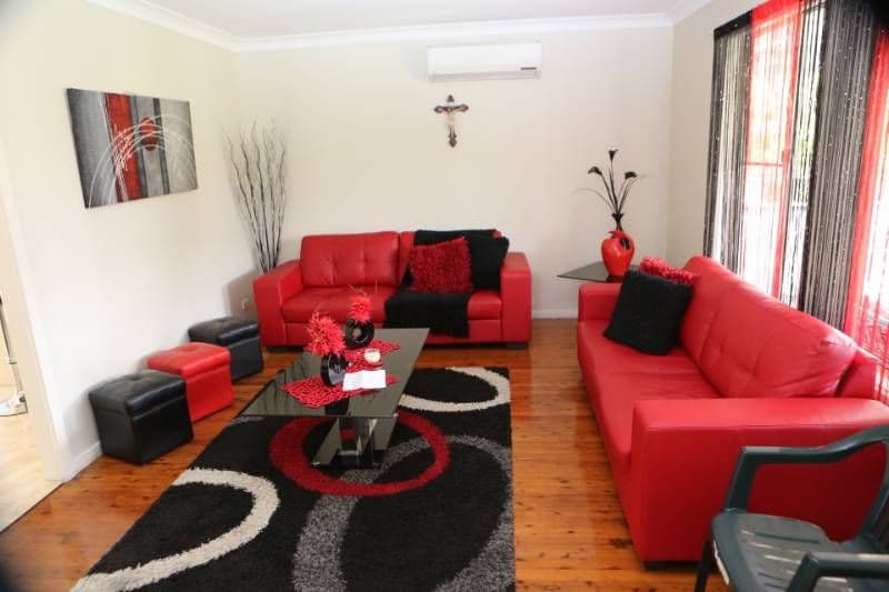 1 Grenada Street, FAIRFIELD WEST NSW 2165, Fairfield West - Thumbnail 3