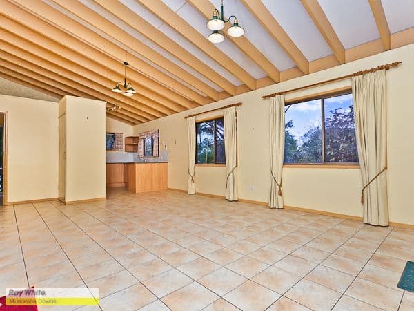 10 Styles Road, PETRIE QLD 4502, Petrie - Thumbnail 4