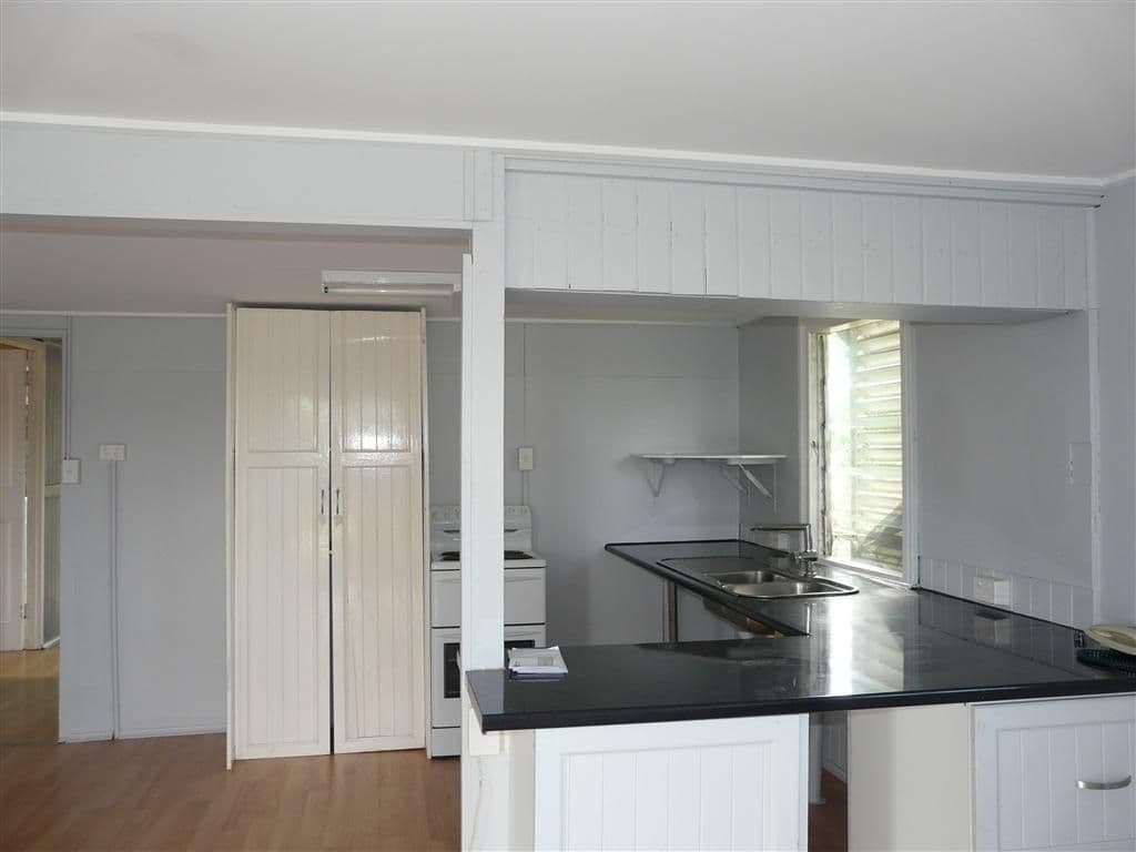 132 Ernest Street, INNISFAIL QLD 4860, Innisfail - Thumbnail 2