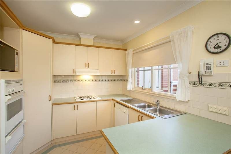 39 Rowe Street, HAMLYN HEIGHTS VIC 3215, Hamlyn Heights - Thumbnail 4