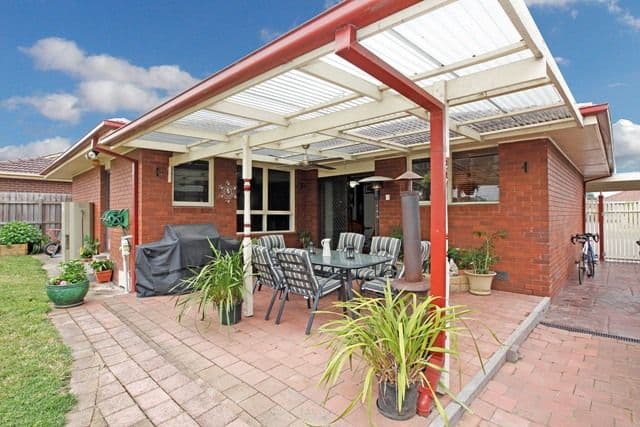 7 Woodstock Drive, GLADSTONE PARK VIC 3043, Gladstone Park - Thumbnail 4
