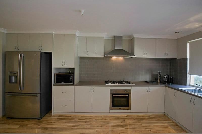 1 Rootes Road, LESMURDIE WA 6076, Lesmurdie - Thumbnail 3