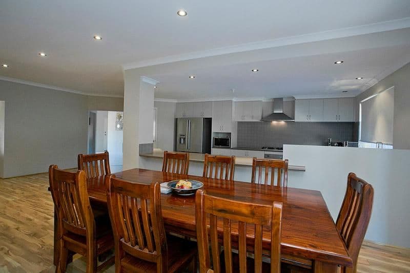 1 Rootes Road, LESMURDIE WA 6076, Lesmurdie - Thumbnail 4