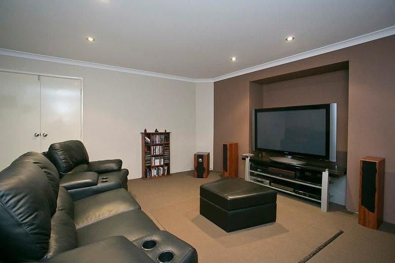 1 Rootes Road, LESMURDIE WA 6076, Lesmurdie - Thumbnail 7