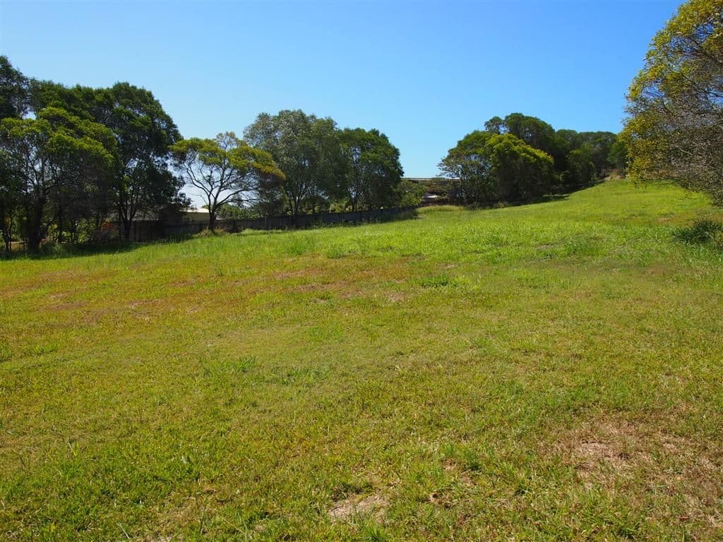12 Rural View Drive, CRAIGNISH QLD 4655, Craignish - Thumbnail 8
