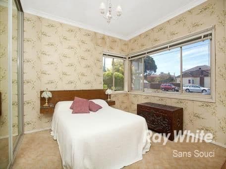 40 Burlington Street, MONTEREY NSW 2217, Monterey - Thumbnail 2