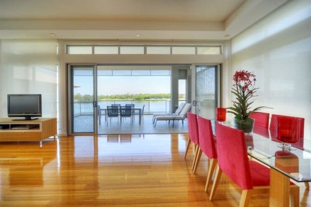 6079 Lugano Drive, HOPE ISLAND QLD 4212, Hope Island - Thumbnail 2