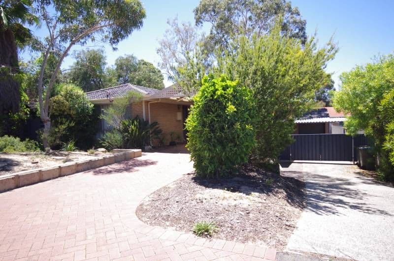 26 Whitworth Avenue, GIRRAWHEEN WA 6064, Girrawheen - Thumbnail 2