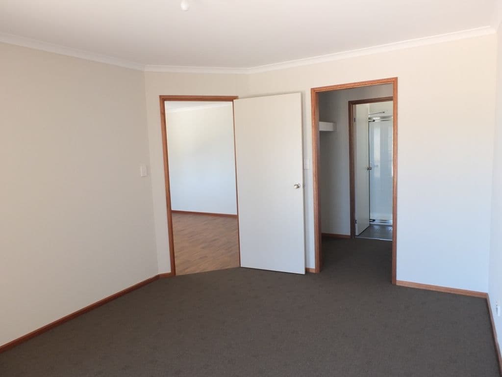 3 Bayview Parade, NORTH BEACH SA 5556, North Beach - Thumbnail 5
