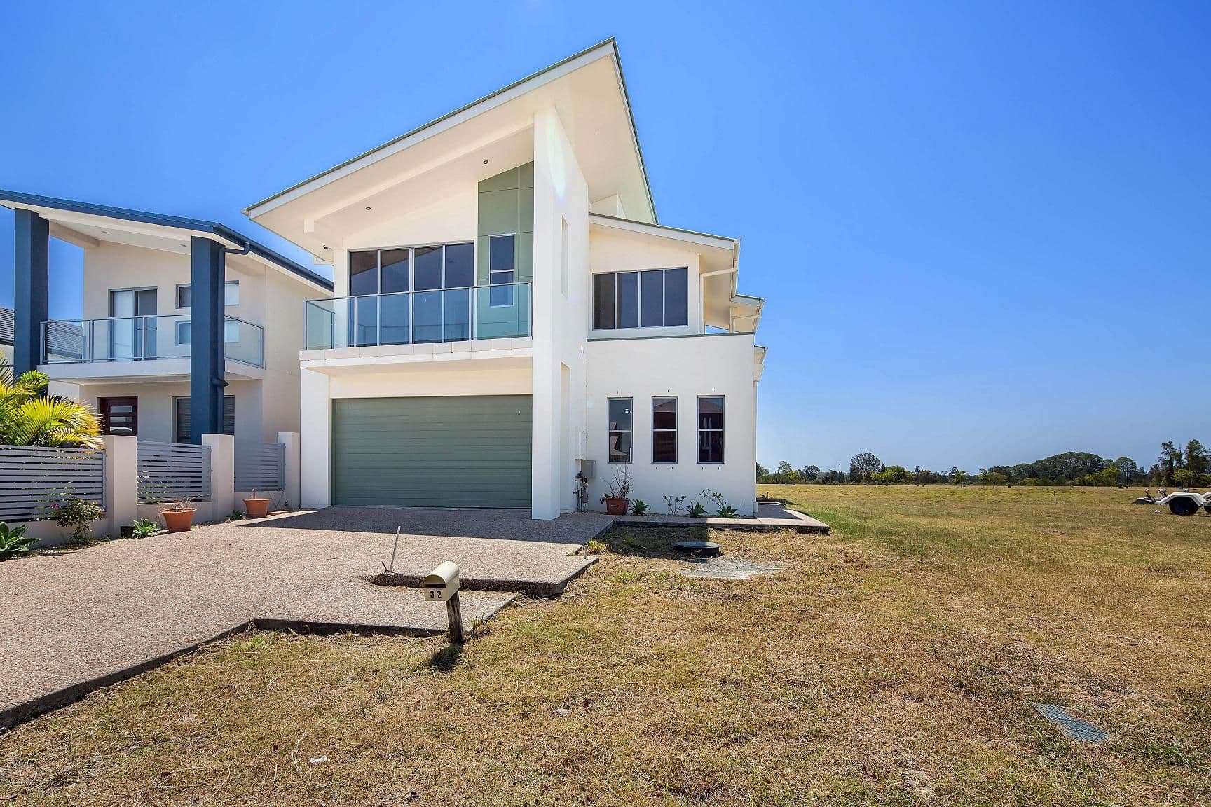 32 Harbourvue Court, HELENSVALE QLD 4212, Helensvale - Image 1
