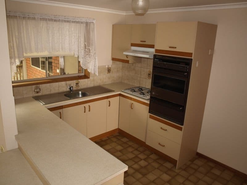 5 Whites Road, WARRNAMBOOL VIC 3280, Warrnambool - Thumbnail 2