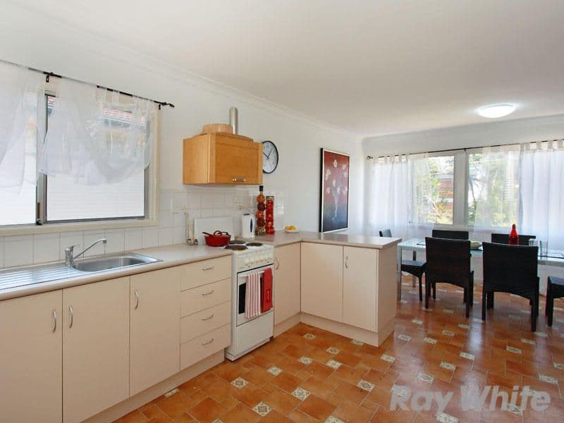16 Grantsell Street, ASPLEY QLD 4034, Aspley - Thumbnail 4
