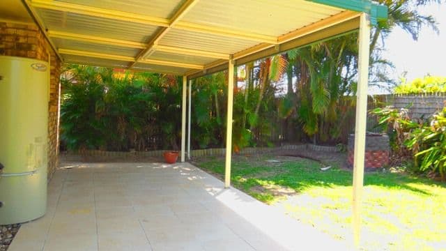 15 Henry Court, BEACONSFIELD QLD 4740, Beaconsfield - Thumbnail 6