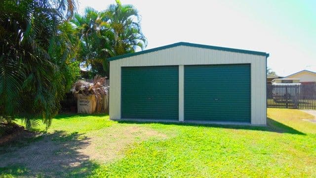 15 Henry Court, BEACONSFIELD QLD 4740, Beaconsfield - Thumbnail 2