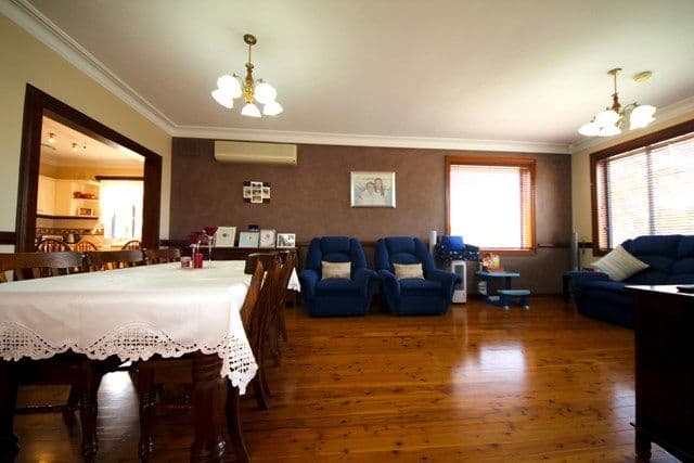 31 NOBLE Avenue, PUNCHBOWL NSW 2196, Punchbowl - Thumbnail 3