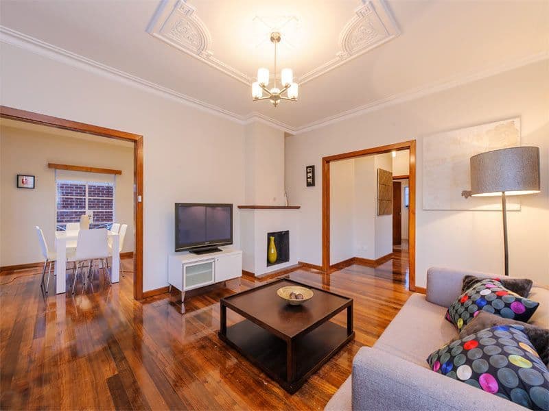 10 Clyde Street, BOX HILL NORTH VIC 3129, Box Hill North - Thumbnail 2