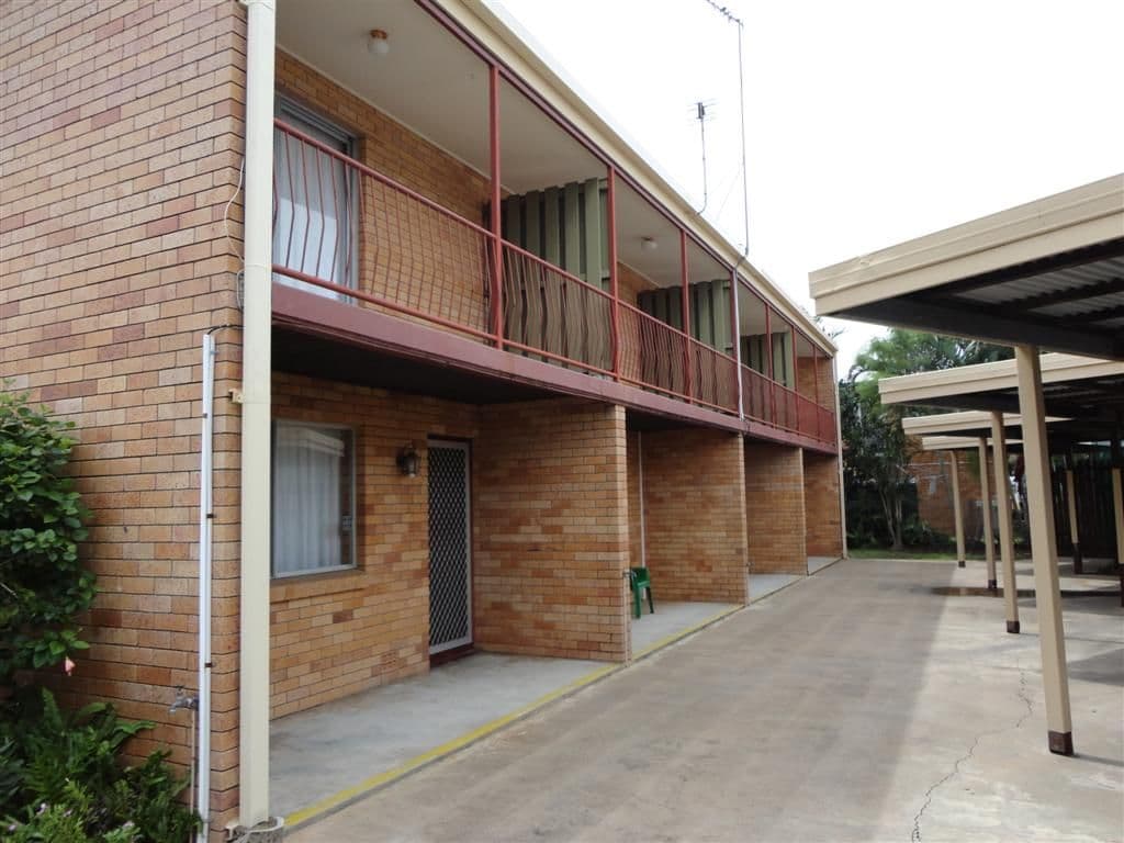 80 Hibiscus Street, URANGAN QLD 4655, Urangan - Thumbnail 5
