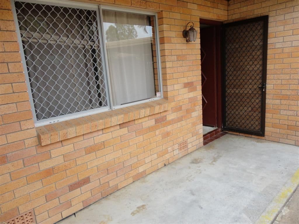 80 Hibiscus Street, URANGAN QLD 4655, Urangan - Thumbnail 4