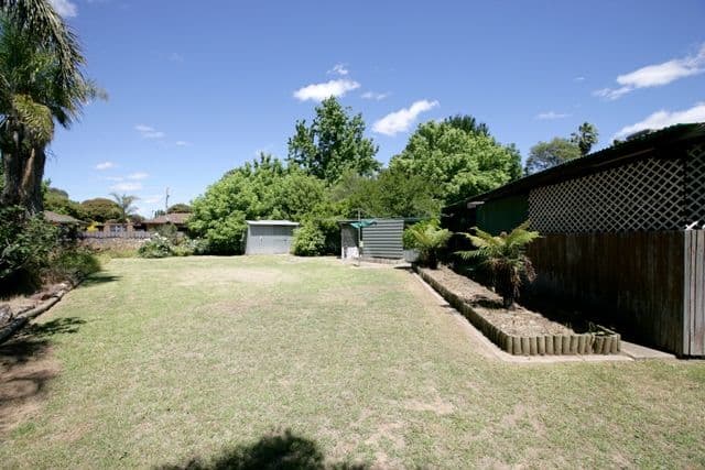 24 Jasmin Crescent, LAKE ALBERT NSW 2650, Lake Albert - Thumbnail 7
