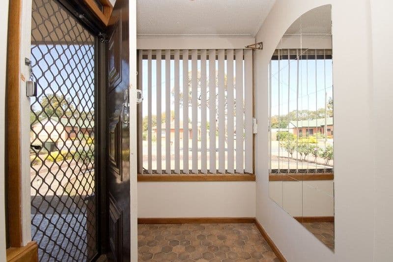 25 Berberis Street, ELIZABETH VALE SA 5112, Elizabeth Vale - Thumbnail 2