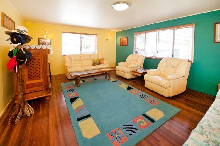 9 Mengel Street, SOUTH MACKAY QLD 4740, South Mackay - Thumbnail 2