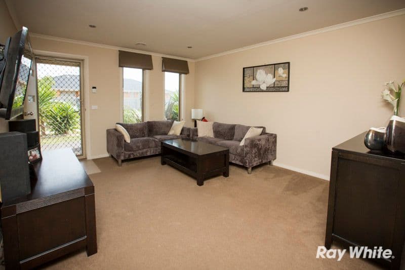 23 Gallery Way, PAKENHAM VIC 3810, Pakenham - Thumbnail 6