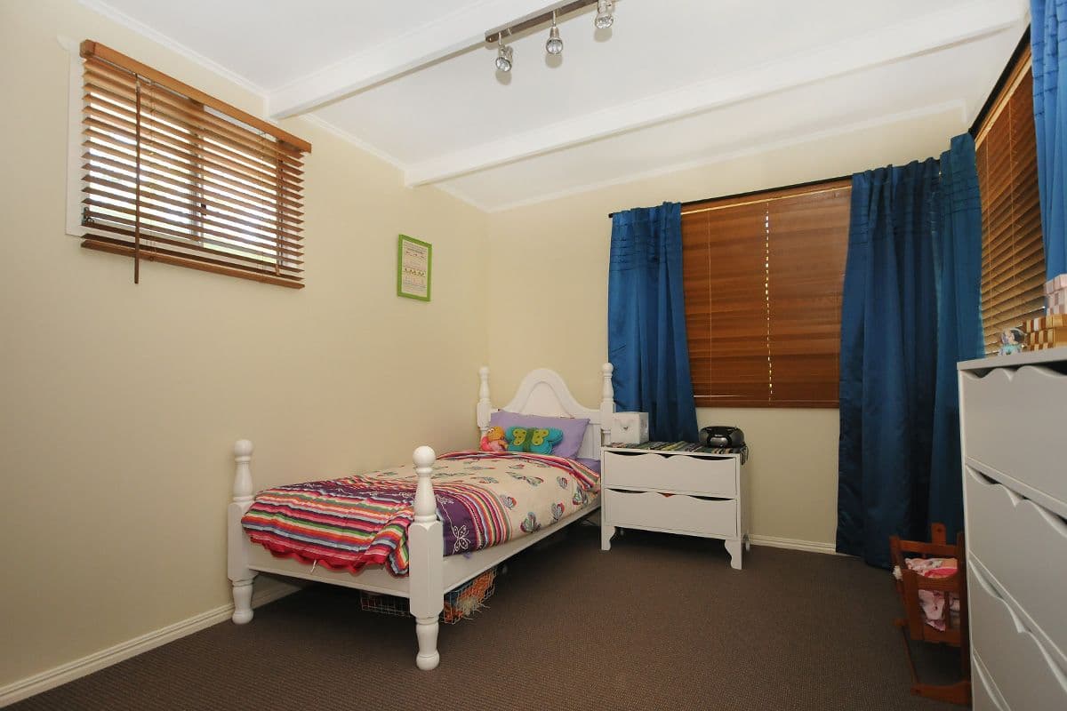 16 Alford Street, MOUNT LOFTY QLD 4350, Mount Lofty - Thumbnail 8