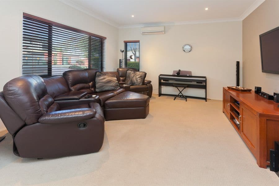 132 Tristania Way, MOUNT GRAVATT EAST QLD 4122, Mount Gravatt East - Thumbnail 6