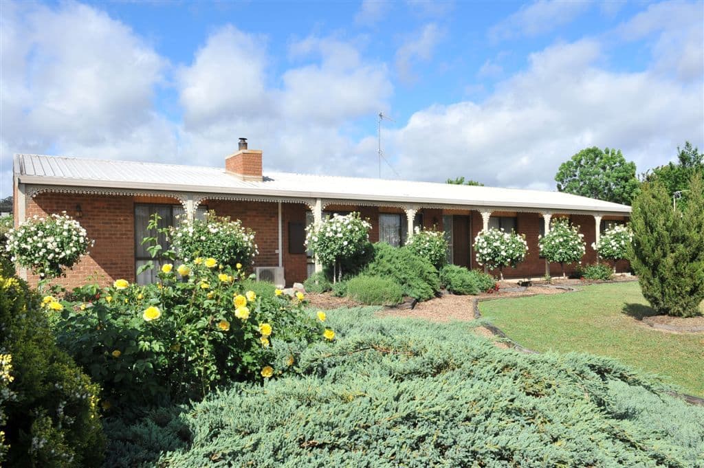 13 Hunter Place, HEATHCOTE VIC 3523, Heathcote - Image 1
