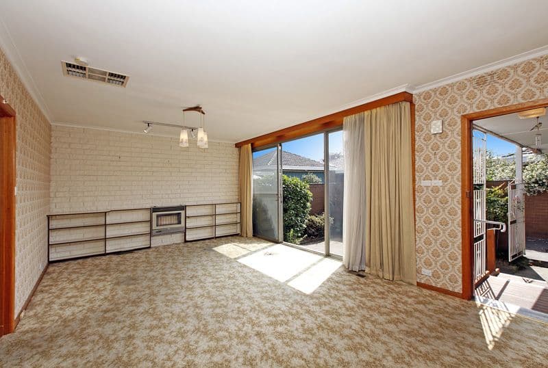 393 Gilbert Road, PRESTON VIC 3072, Preston - Thumbnail 2