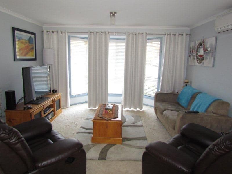 30 Mumbler Street, NAMBUCCA HEADS NSW 2448, Nambucca Heads - Thumbnail 4