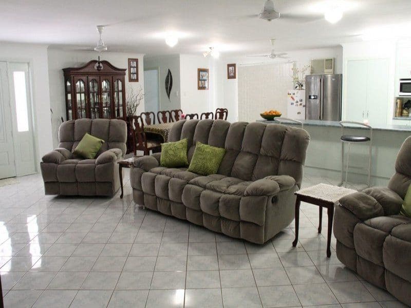 16 Selma Court, TANNUM SANDS QLD 4680, Tannum Sands - Image 1