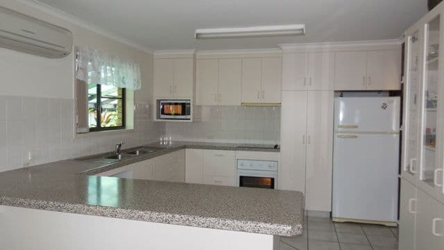 16 Napier Street, SOUTH MACKAY QLD 4740, South Mackay - Thumbnail 3