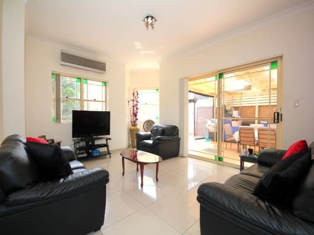 35 Hunter Street, CONDELL PARK NSW 2200, Condell Park - Thumbnail 4