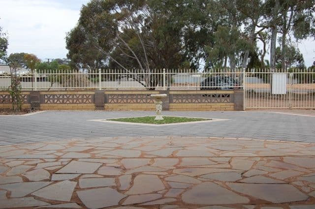 1 Shirley Street, PORT AUGUSTA WEST SA 5700, Port Augusta West - Thumbnail 4