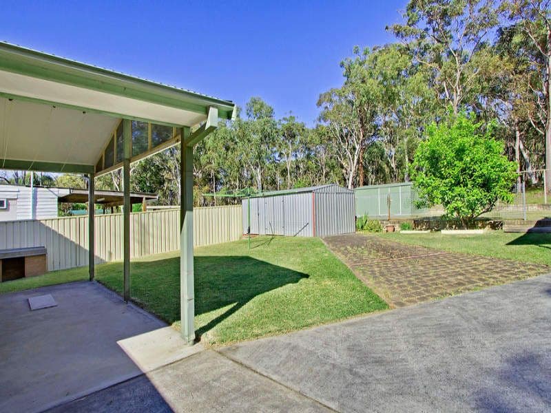 6 Watt Street, WINDERMERE PARK NSW 2264, Windermere Park - Thumbnail 4