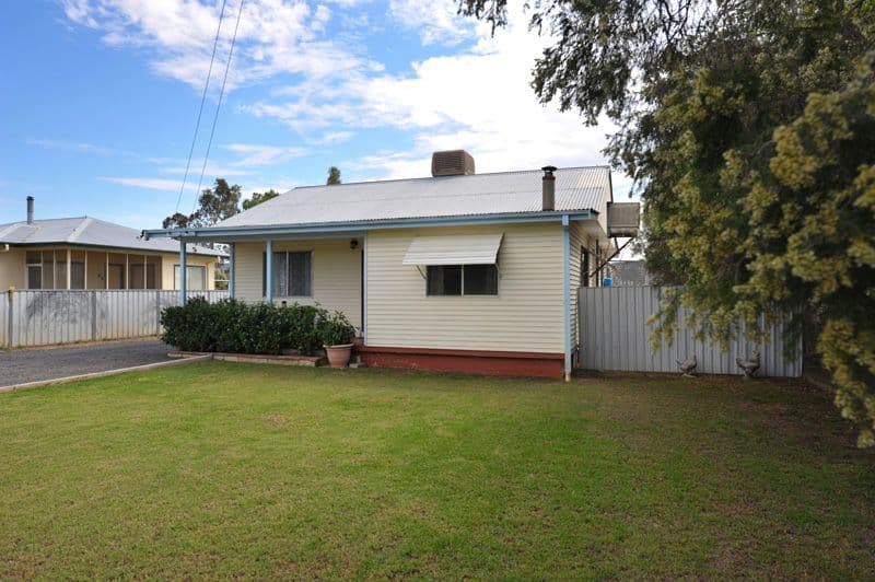 26 Gould Street, NARRABRI NSW 2390, Narrabri - Image 1