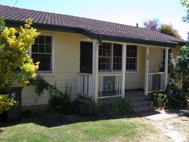 16 Amaroo Crescent, ORANGE NSW 2800, Orange - Thumbnail 2