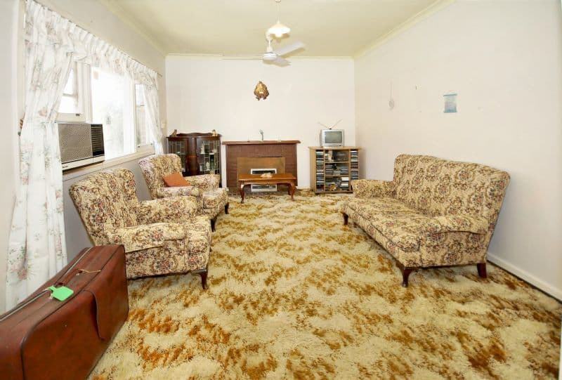 8 Preston Way, BALGA WA 6061, Balga - Thumbnail 2