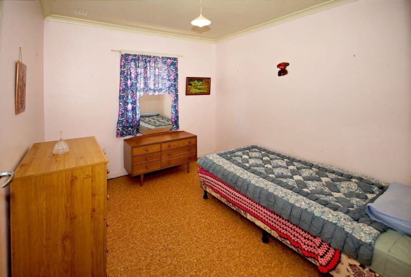 8 Preston Way, BALGA WA 6061, Balga - Thumbnail 4
