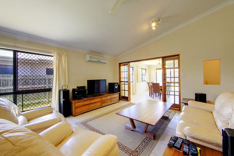 54 Springbrook Parade, IDALIA QLD 4811, Idalia - Thumbnail 2