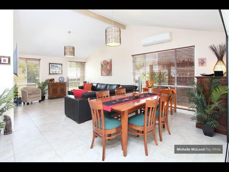 4 Juniper Close, CHAPEL HILL QLD 4069, Chapel Hill - Thumbnail 7