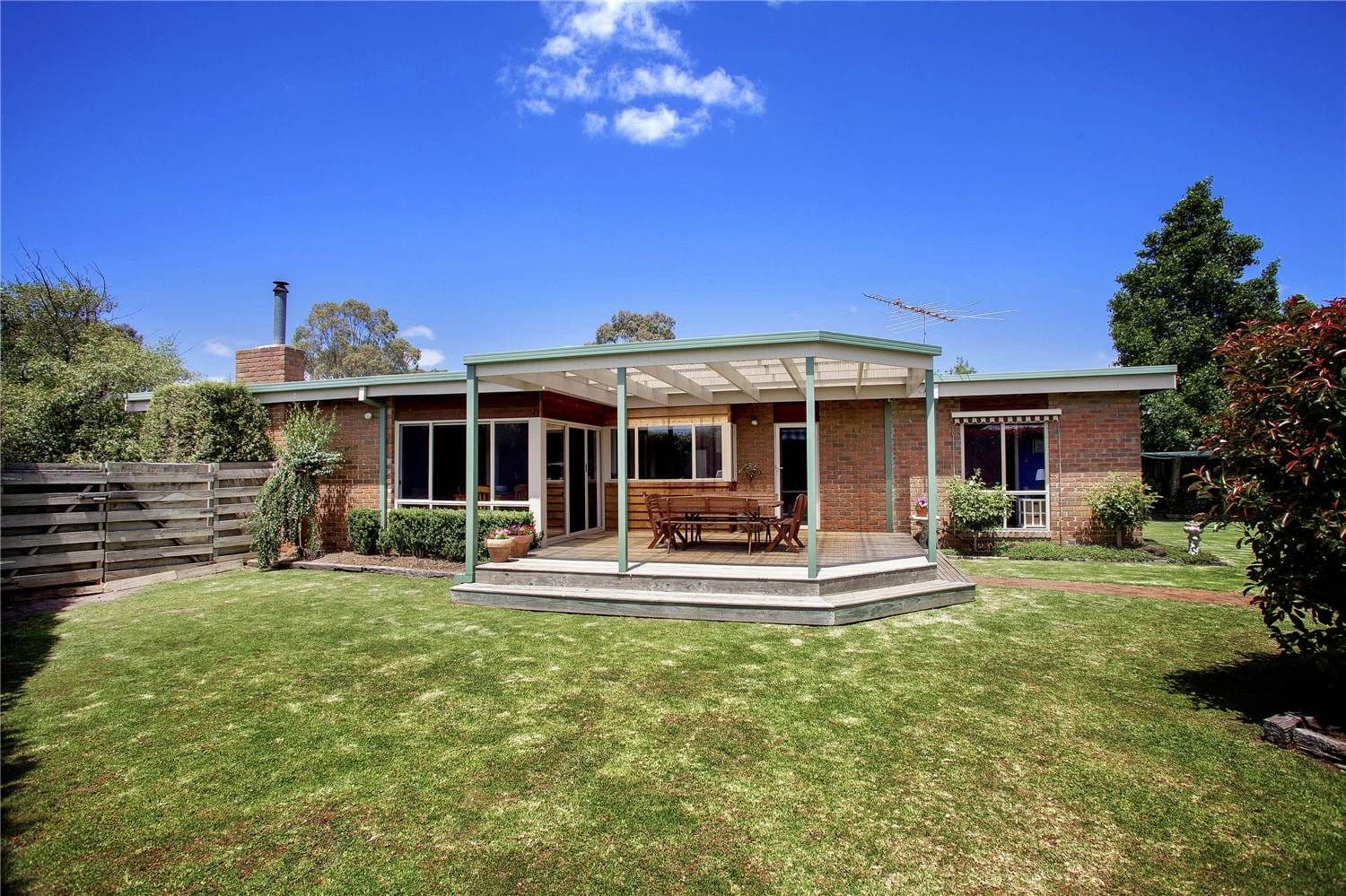 3 Goldfinch Grove, LARA VIC 3212, Lara - Thumbnail 3