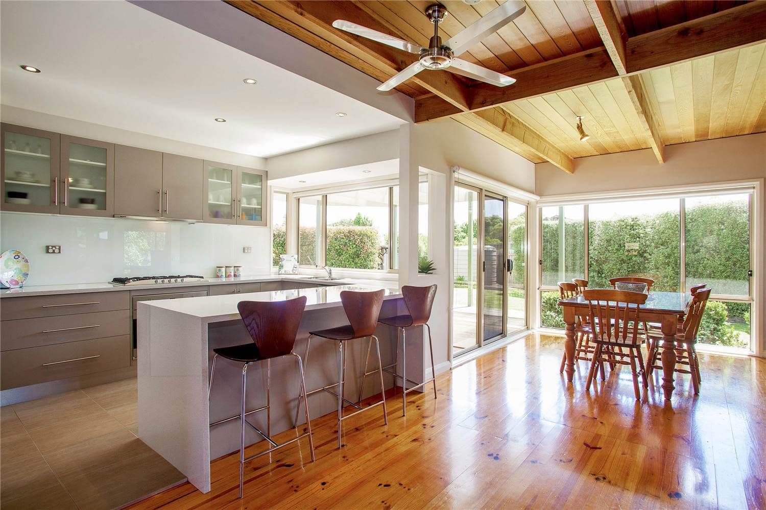 3 Goldfinch Grove, LARA VIC 3212, Lara - Thumbnail 5