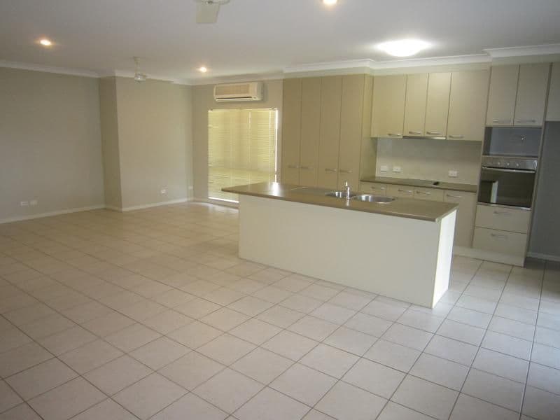 10 Sandover Close, BENTLEY PARK QLD 4869, Bentley Park - Thumbnail 2