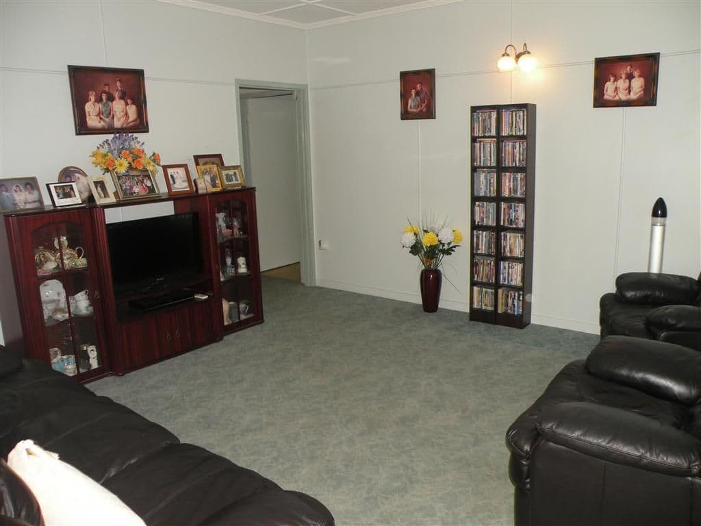 7 Ingram Street, PARK AVENUE QLD 4701, Park Avenue - Thumbnail 2
