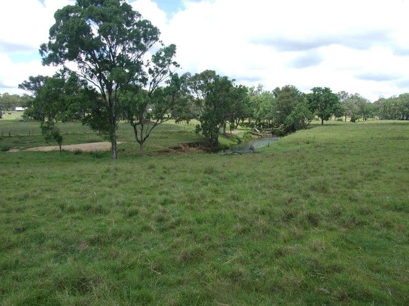13 Devoncourt Lane, CROWS NEST QLD 4355, Crows Nest - Thumbnail 4